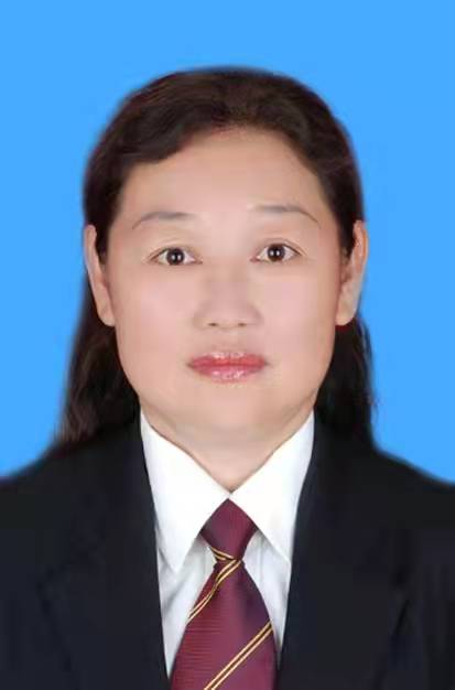杨彩凤